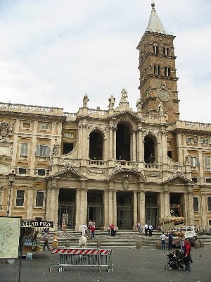 Santa Maria Exterior